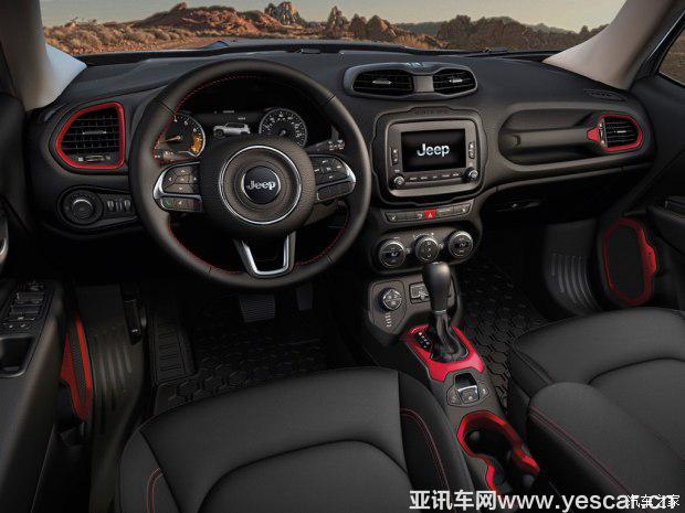 广汽菲克Jeep 自由侠 2016款 Trailhawk