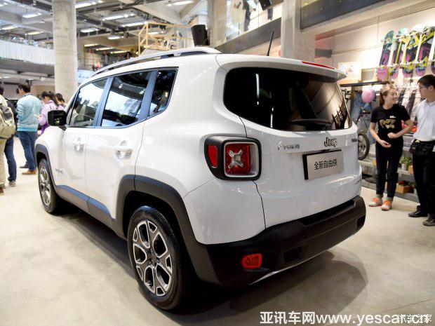 广汽菲克Jeep 自由侠 2016款 1.4T 基本型