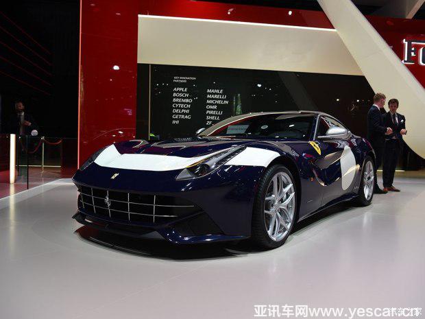 法拉利 F12berlinetta 2017款 6.3L 定制版