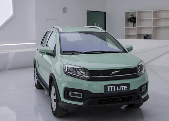 国产纯电小型SUV，搭载高通骁龙八核芯片，云度 π1 lite 畅玩版一定别错过